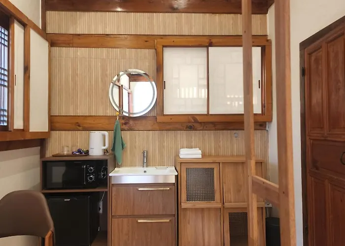 Haemil Hanok 해밀한옥 Guest house 3*