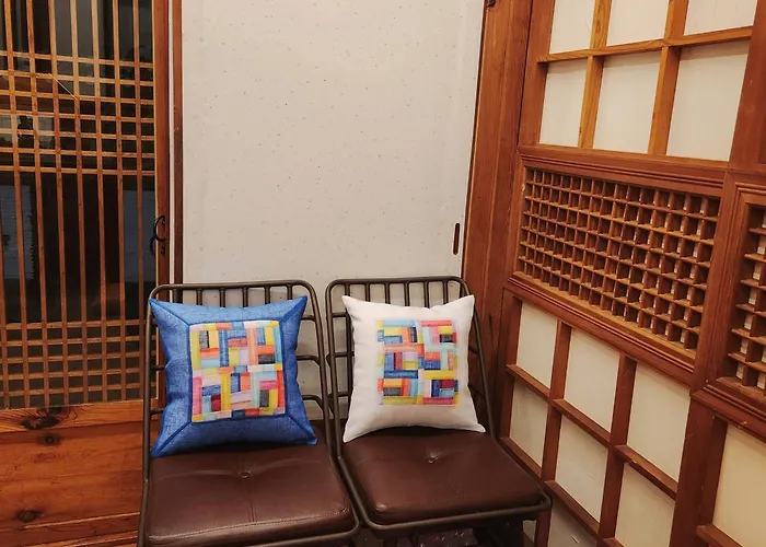 Guest house Haemil Hanok 해밀한옥 3*