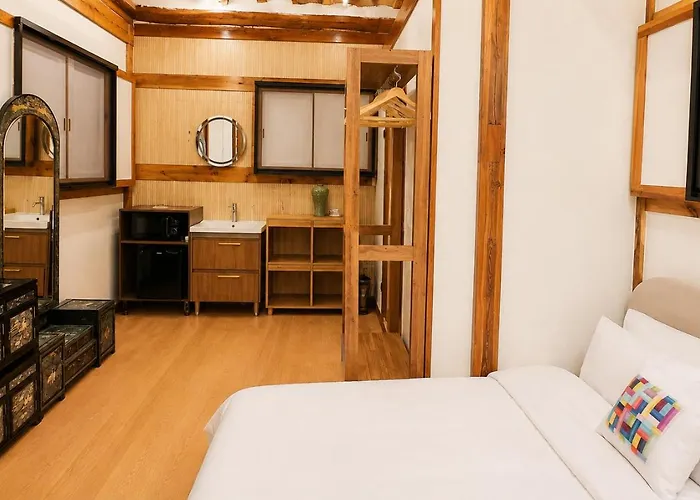 Guest house Haemil Hanok 해밀한옥 3*