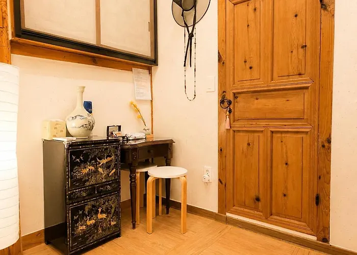 Haemil Hanok 해밀한옥 Guest house