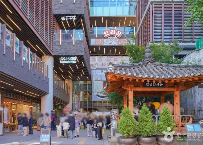Haemil Hanok 해밀한옥 3*